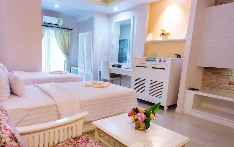 标准间, Nantrungjai Boutique