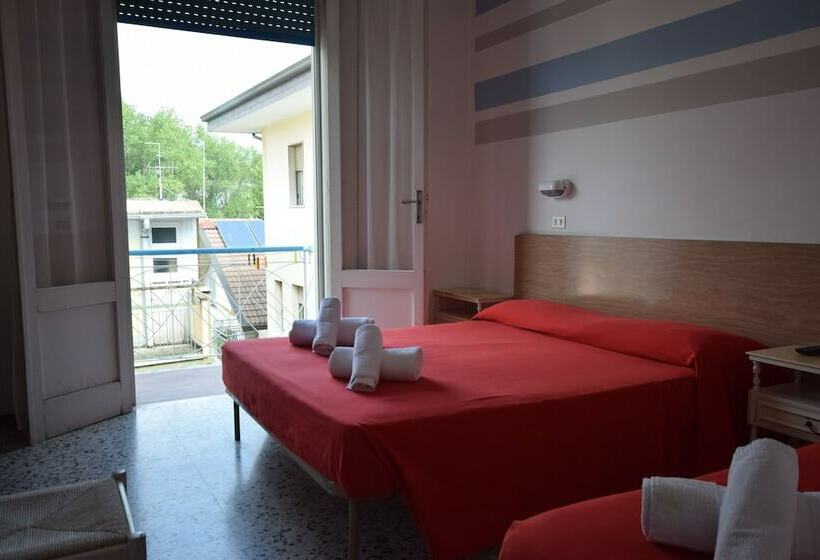 Chambre Triple Standard, Villa Dei Platani