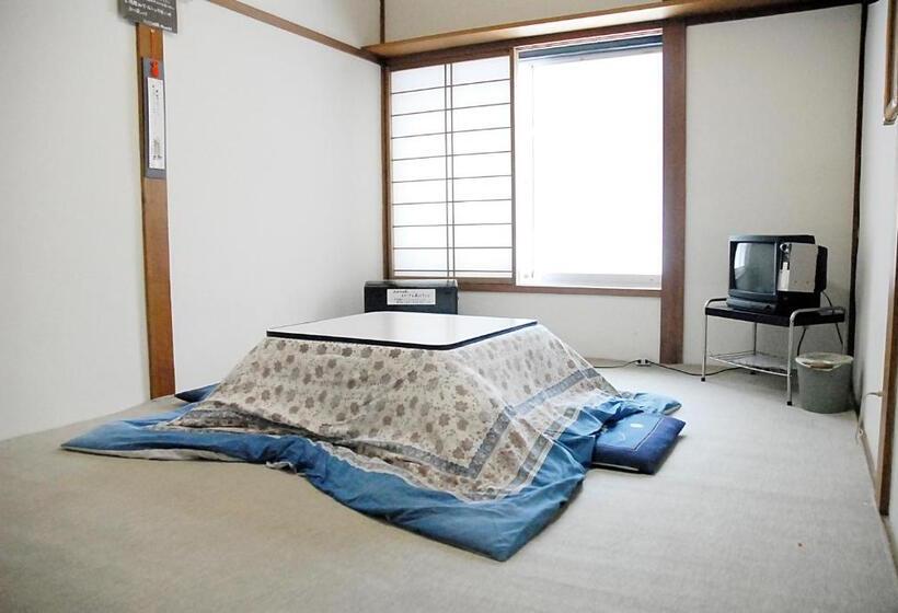 Номер Стандарт Совместная Ванная, Family House Akashiya