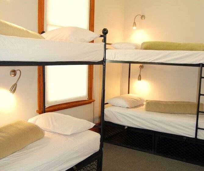 Кровать в Общей Комнате, Ashanti Lodge Backpackers
