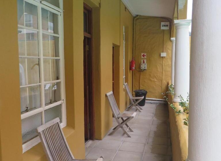 Номер Стандарт, Ashanti Lodge Backpackers