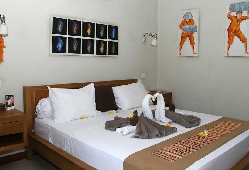Номер Deluxe Вид на Бассейн, Balinea Holiday Home
