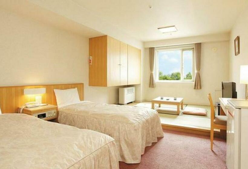 اتاق استاندارد چهار تخته, Niseko Alpen