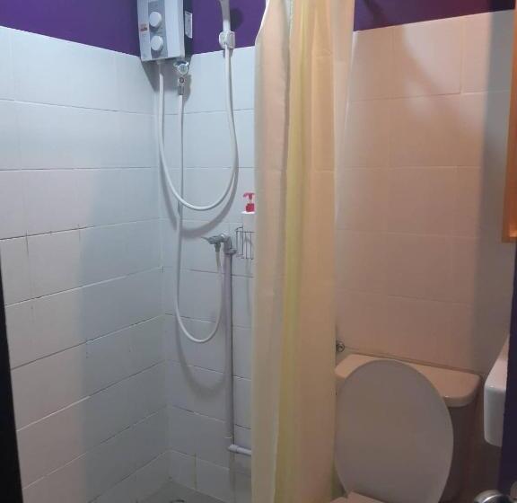 Quarto Quádruplo Estandar, Room@vipa