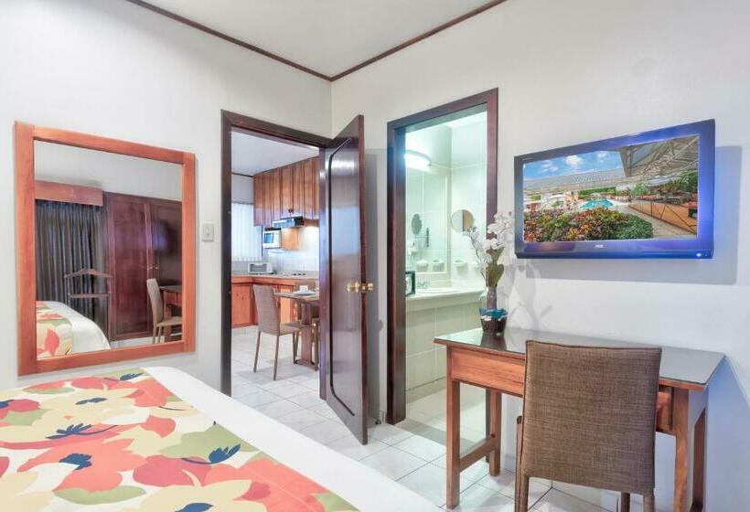 스위트, Residence Inn Suites Cristina