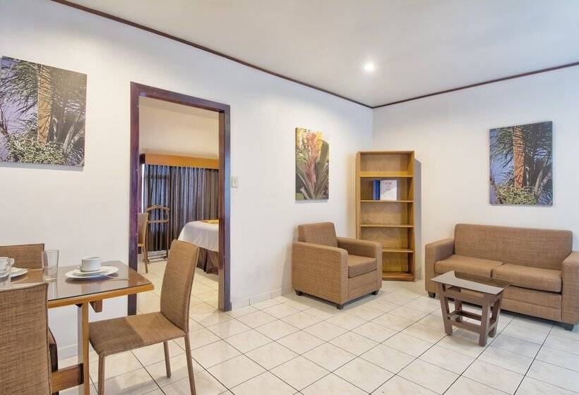 سوییت, Residence Inn Suites Cristina