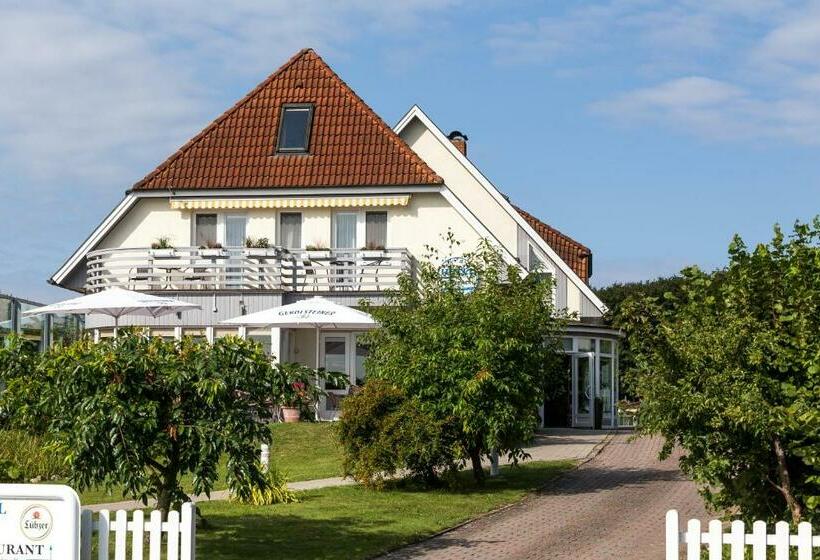 Номер Стандарт Вид на Озеро, Am Fleesensee