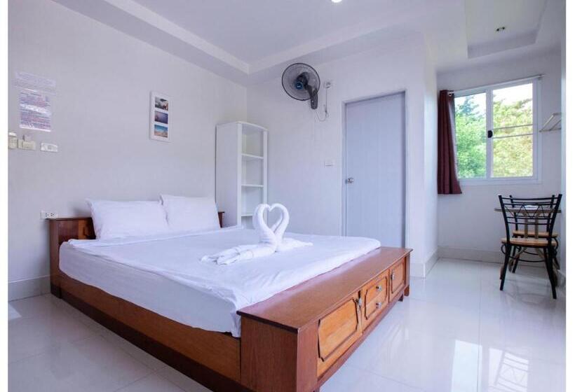 غرفة ديلوكس مزودة بشرفة, Namhasin House