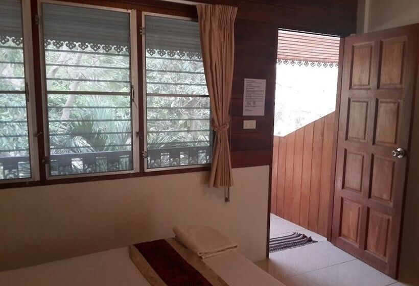 Номер Стандарт, Jp Resort Koh Tao