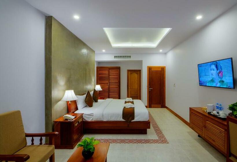 اتاق لوکس با چشم‌انداز شهر, Shadow Angkor Residence