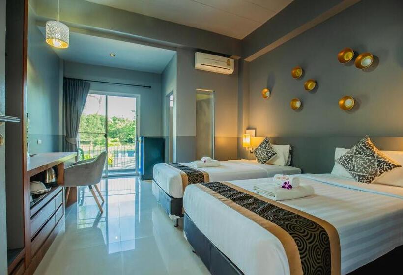 اتاق سوپریور, The Rubber Hotel Phuket