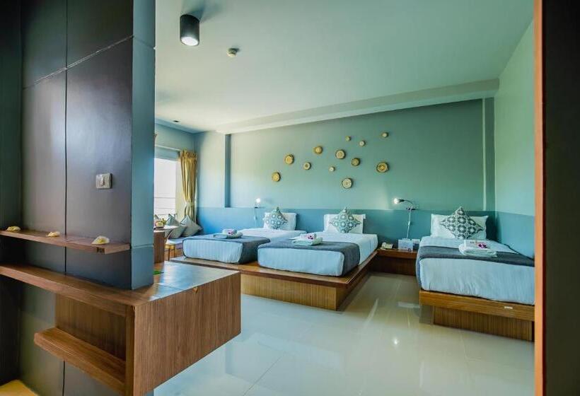 اتاق لوکس سه تخته, The Rubber Hotel Phuket