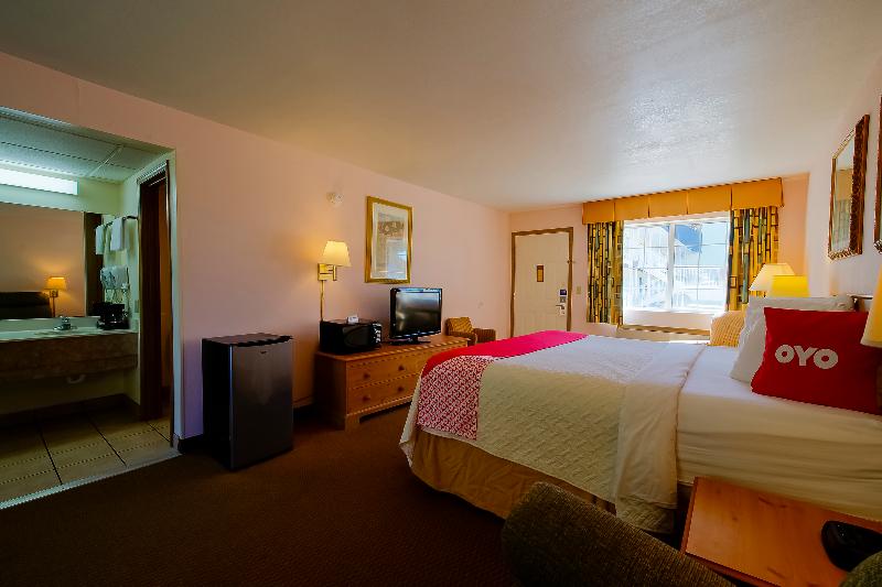 Quarto Estandar Cama King, O Eureka Springs  Christ Of Ozark Area