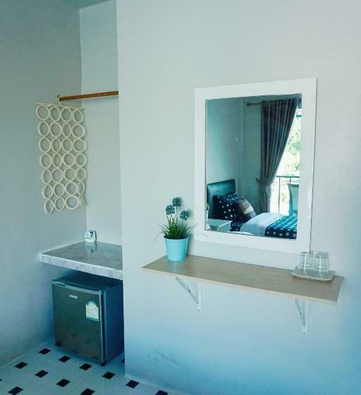 Quarto Estandar com Sacada, Lom La Lanta