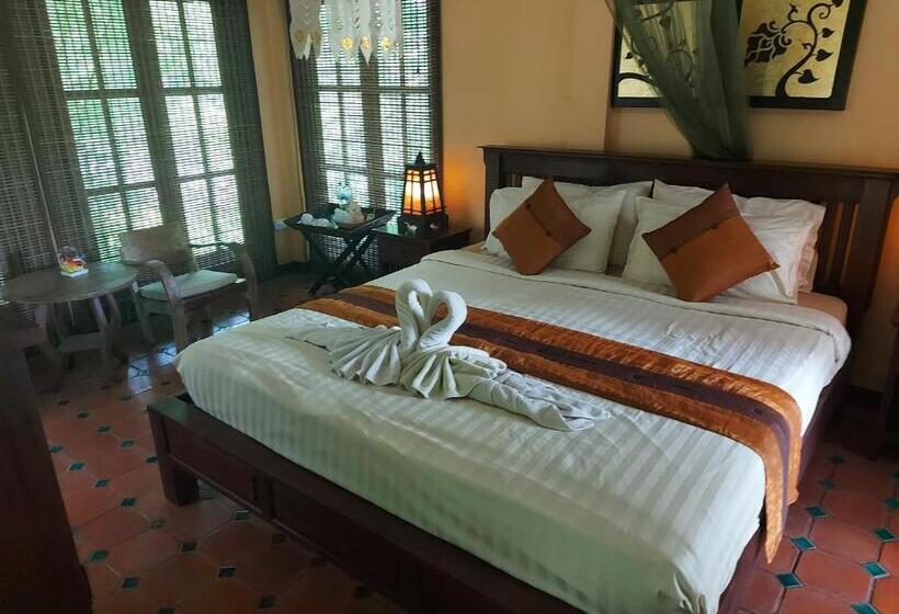 ویلای 2 خوابه, Baan Chai Thung Resort