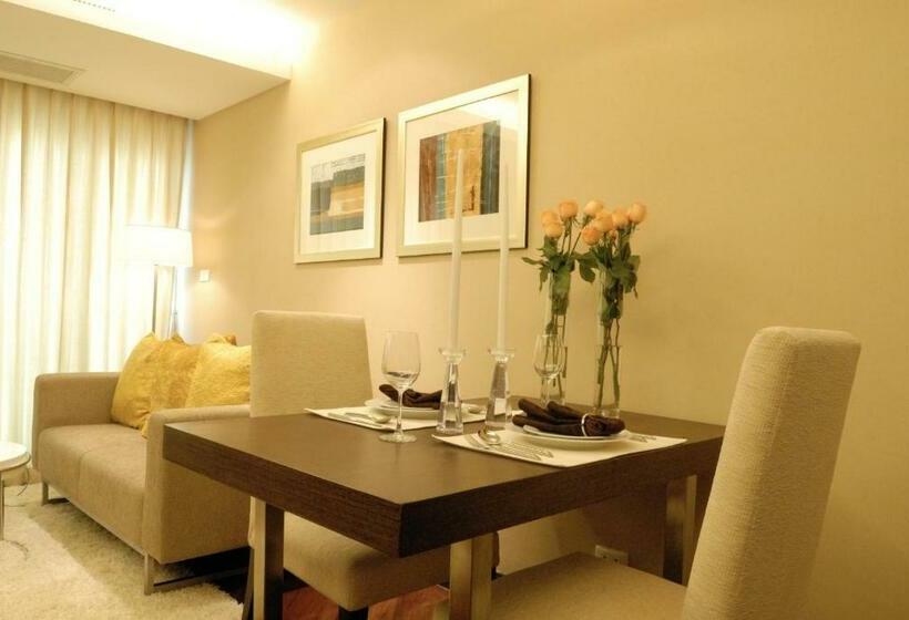 Suíte 2 Dormitórios, The Narathiwas Hotel & Residence Sathorn Bangkok