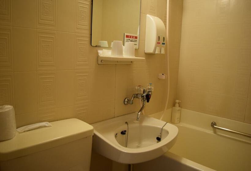 اتاق اکونومی, Axia Inn Kushiro