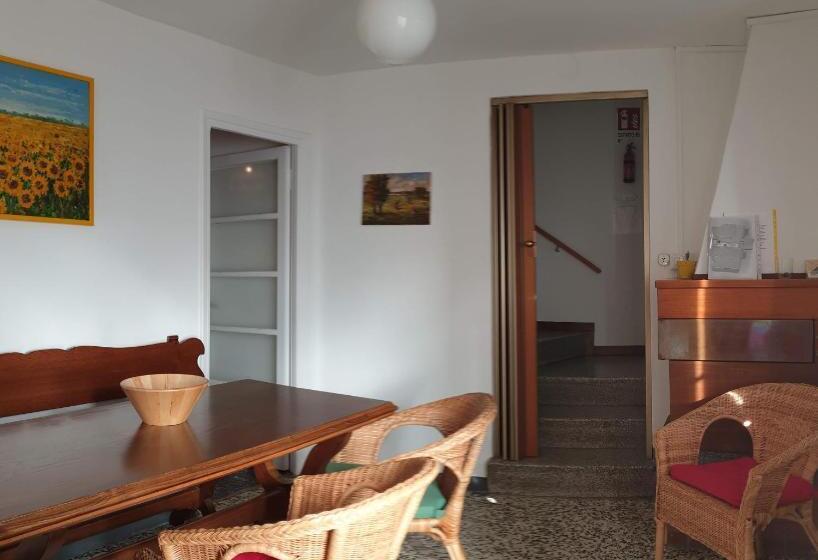 1 Bedroom Apartment River View, La Turr De Mezz