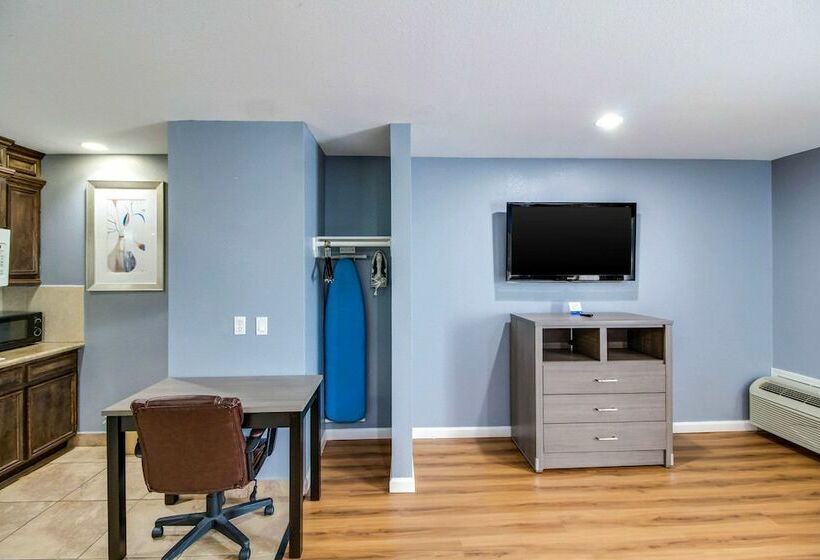 스위트, Rodeway Inn & Suites Port Arthur   Groves