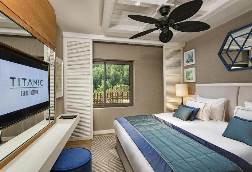 Family Suite, Titanic Luxury Collection Bodrum