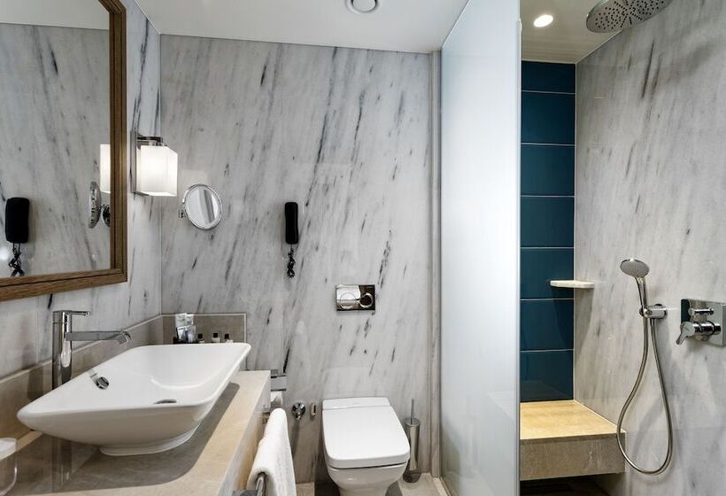 Семейный Номер, Titanic Luxury Collection Bodrum