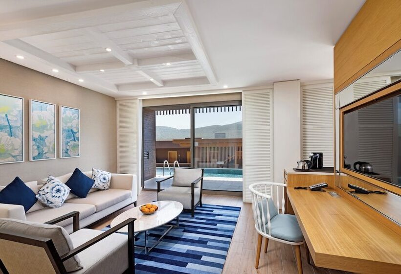 Номер Deluxe, Titanic Luxury Collection Bodrum