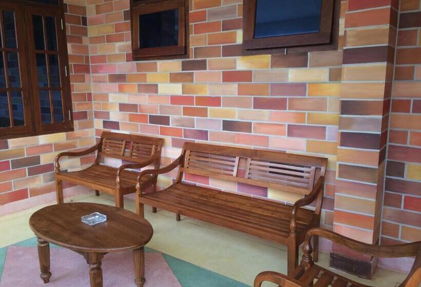 Номер Deluxe, Coconut Bar Sea Lodge