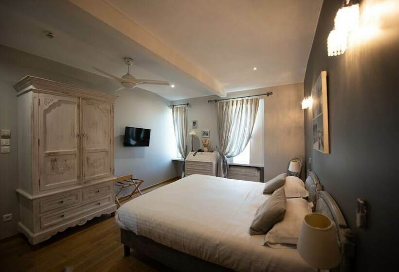 Номер Стандарт, Domaine De Larchey