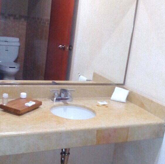 Четырехместный Номер Стандарт, Rs