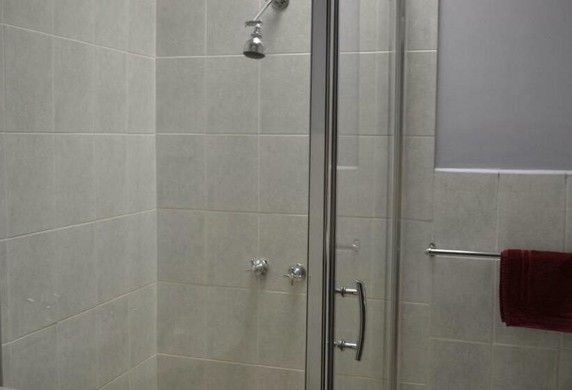 이코노미 룸, Chadstone Executive Motel