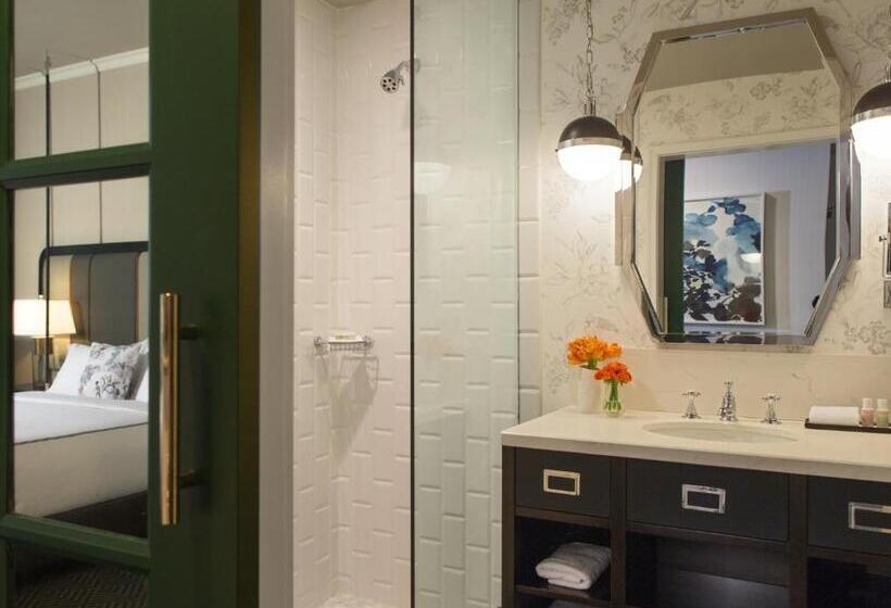带大床的标准间, Kimpton Cardinal Hotel, An Ihg