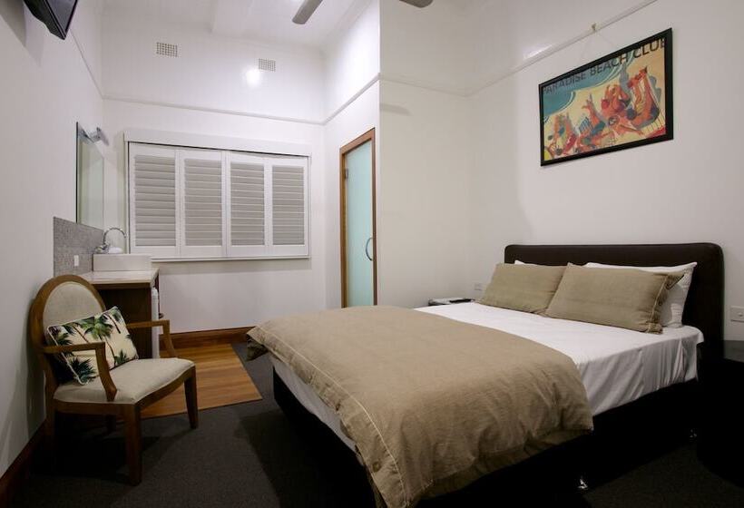 디럭스 룸, Pier Hotel Coffs Harbour