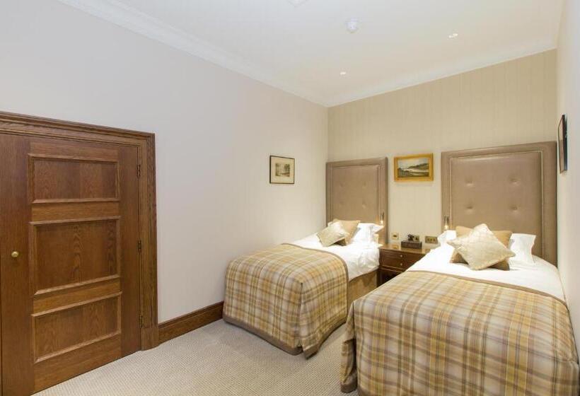 Family Suite, The Station