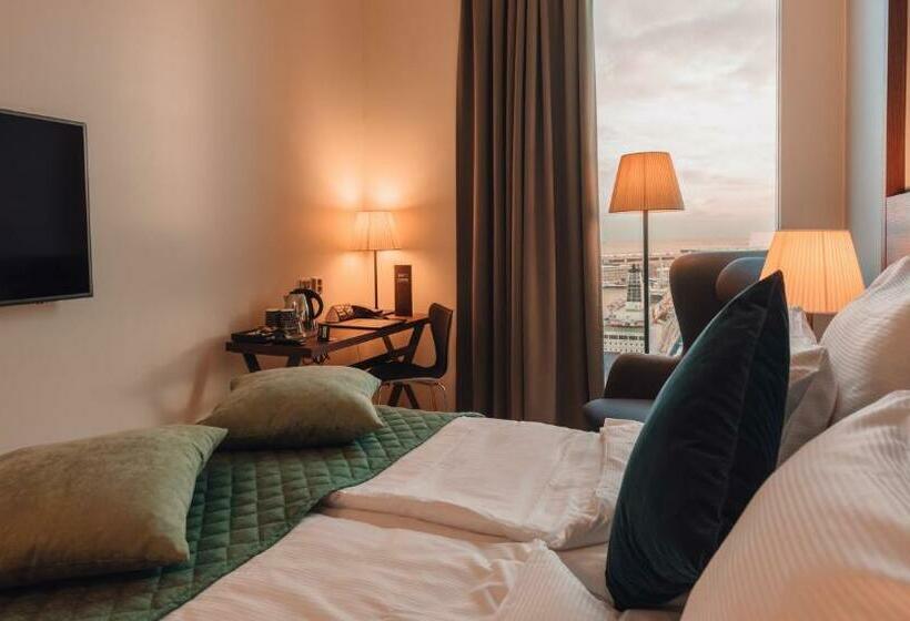 Номер Стандарт, Clarion Hotel Helsinki