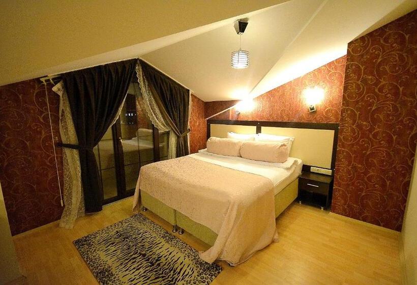 سوییت با چشم‌انداز دریا, Velena