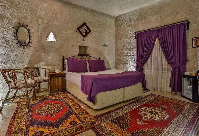 اتاق استاندارد, Hidden Cave