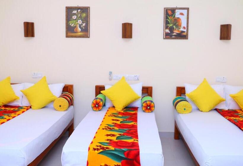 Семейный Номер Deluxe, Nature Resort   Yala Safari Village