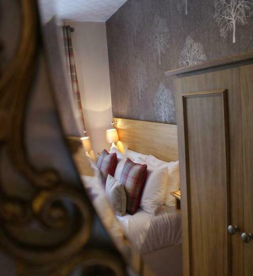 Номер Deluxe Кровать Кинг, The Coppice   Including Off Site Health Club