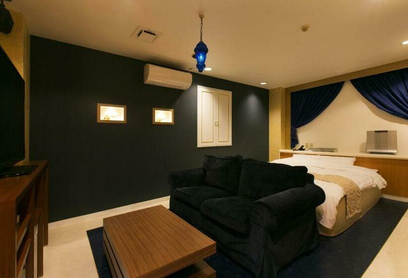 Номер Deluxe, Atlantis Higashi Osaka