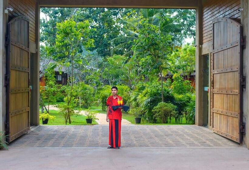 Шале 1 Спальня, Karunakarala Ayurveda Resort