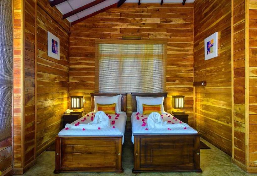 一居室高级别墅, Karunakarala Ayurveda Resort