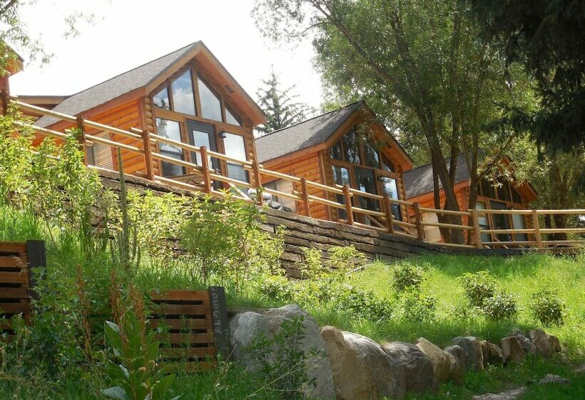Студия Deluxe, Snake River Cabin Village