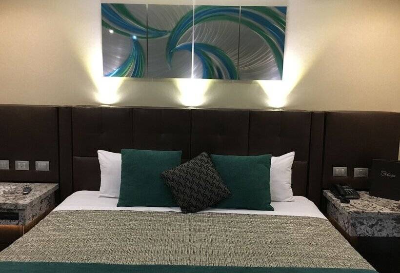 スイート, Motel Marche