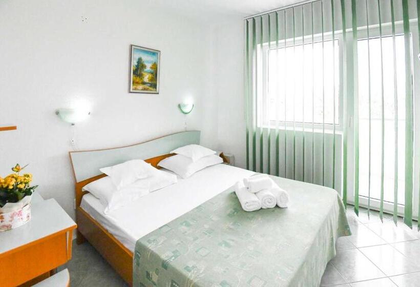 اتاق استاندارد با بالکن, Complex Tismana All Inclusive