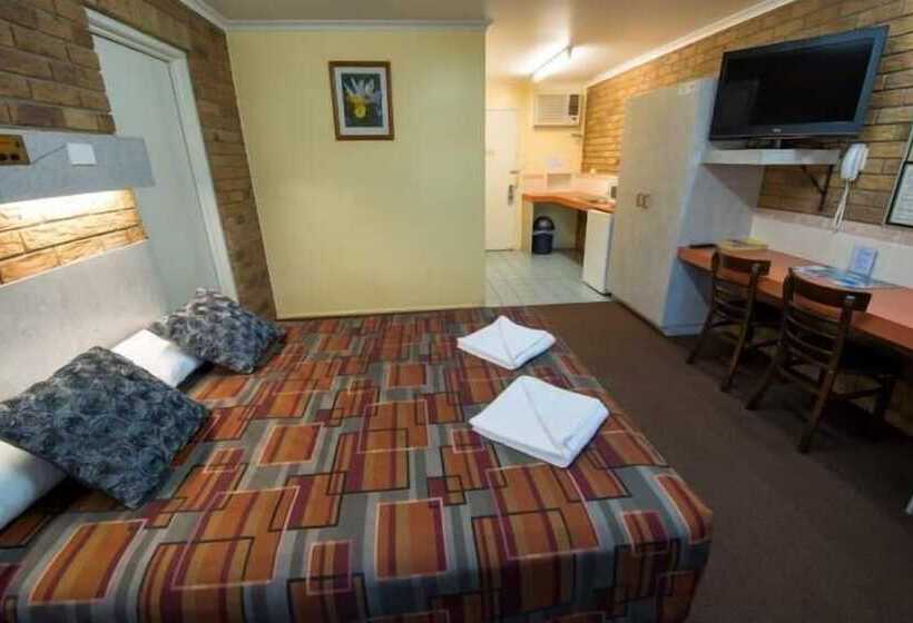 수피리어 룸 퀸 침대, True Blue Motor Inn