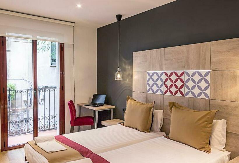 Номер Superior с Балконом, Boutique Hostemplo Sagrada Familia