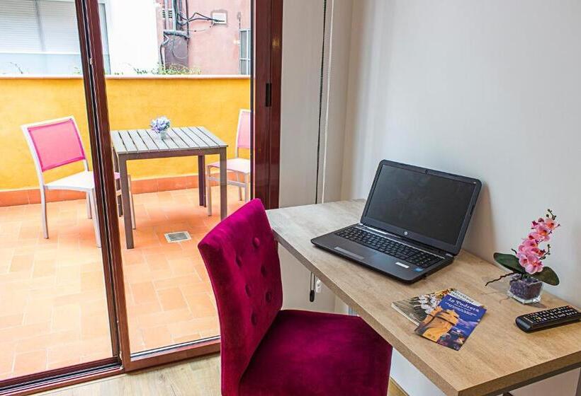 Номер Superior с Террасой, Boutique Hostemplo Sagrada Familia