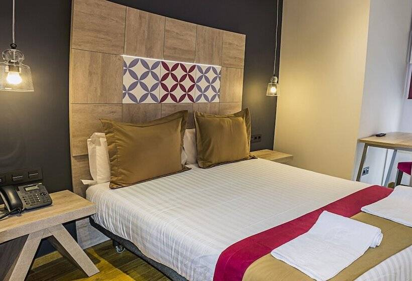 Номер Стандарт, Boutique Hostemplo Sagrada Familia