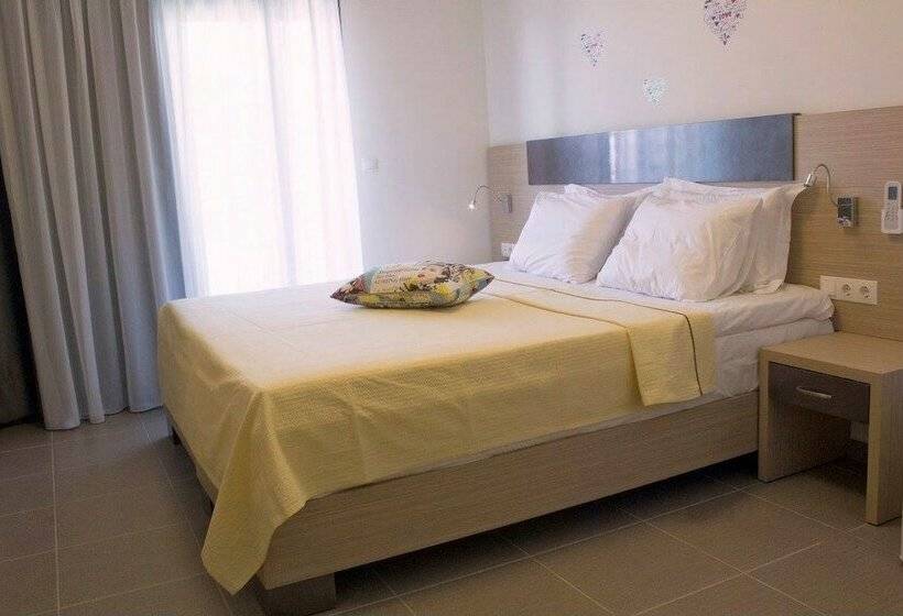 Трехместный Номер Deluxe, Eco Paralia