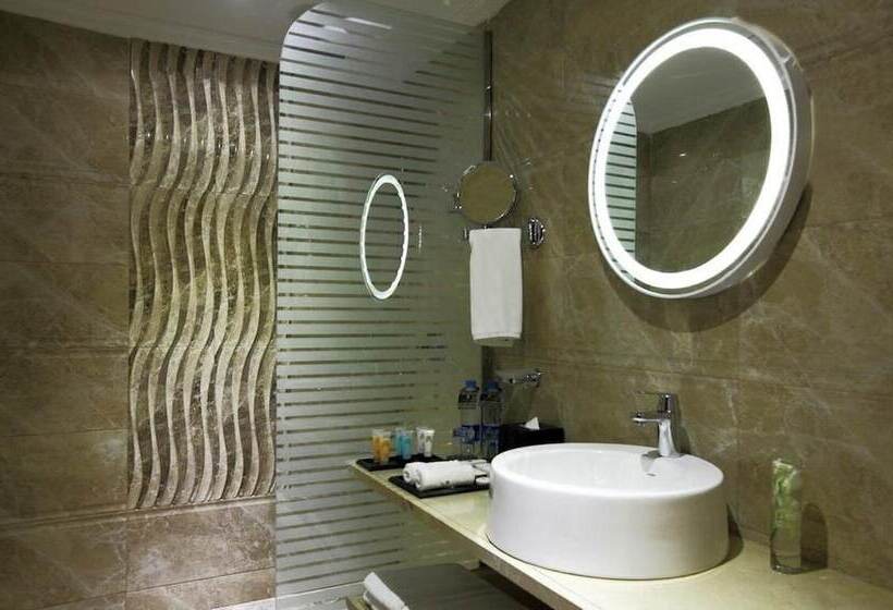 Президентский Люкс, Grand Plaza Hotel   Dhabab Riyadh